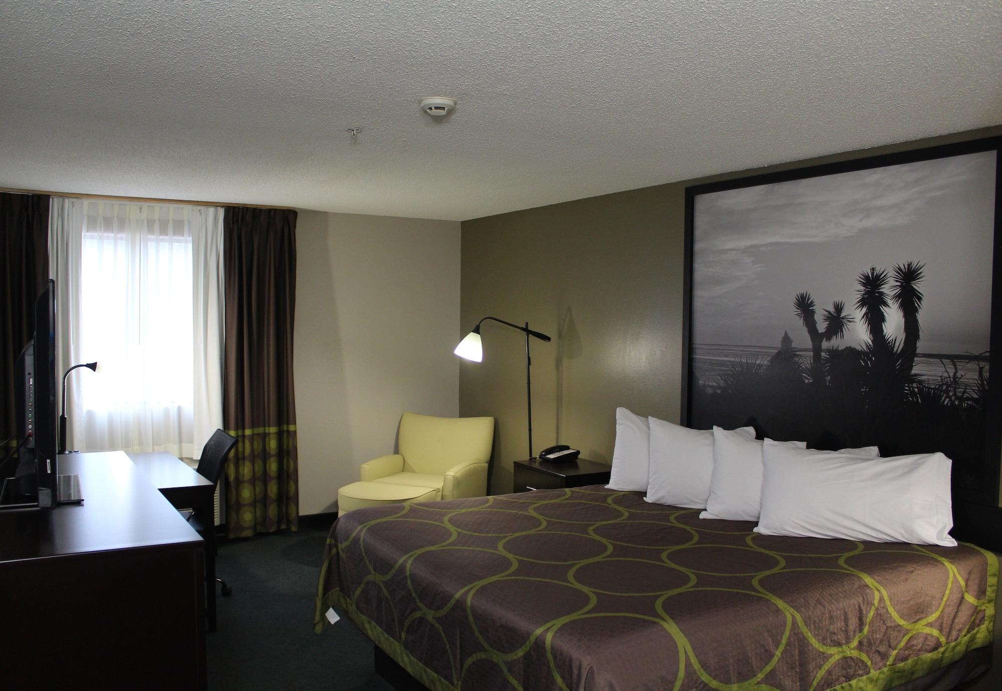 Motel Super 8 By Wyndham Victoria/north/mall Area Victoria