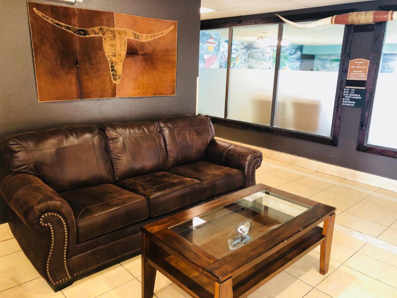 Motel Super 8 By Wyndham Victoria/north/mall Area 3*